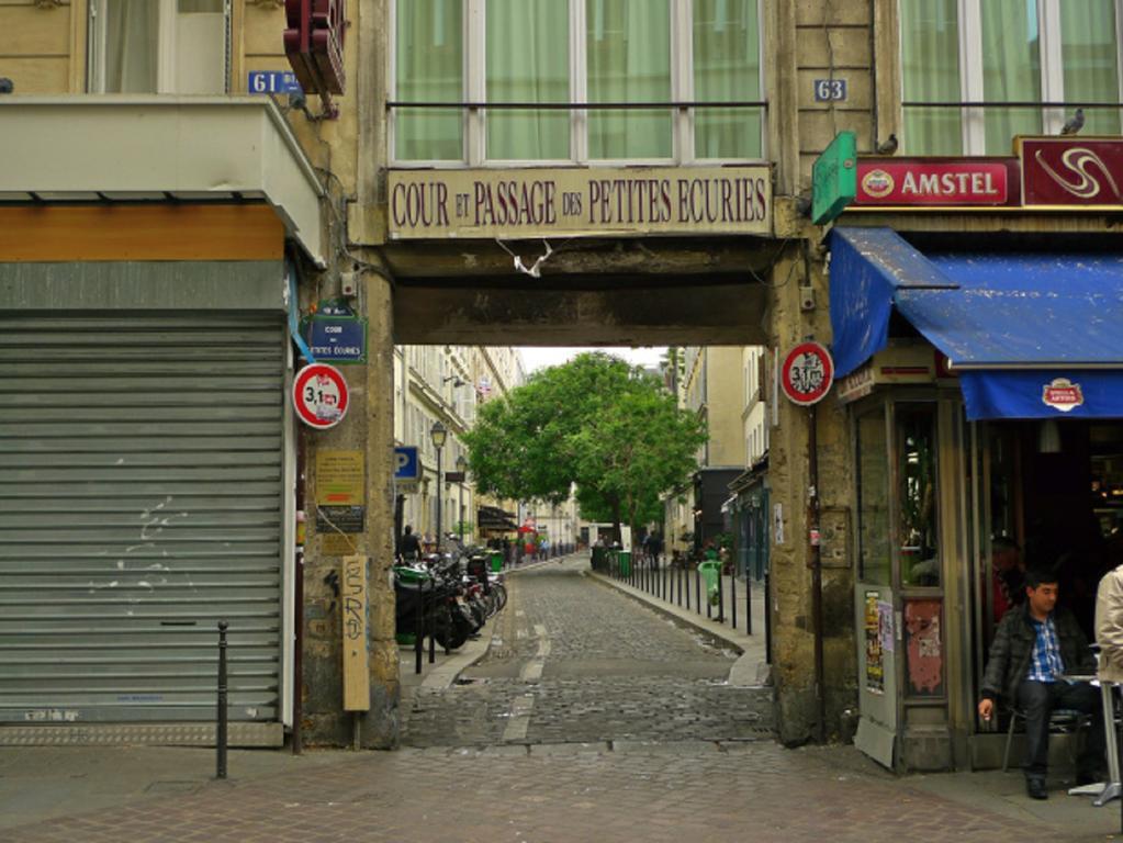Private Room In A Parisian Homestay! - Close To It All! المظهر الخارجي الصورة